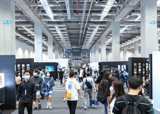 展覽場域中的參展人流與 AI 商務媒合應用